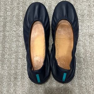 tieks size 9 navy flats